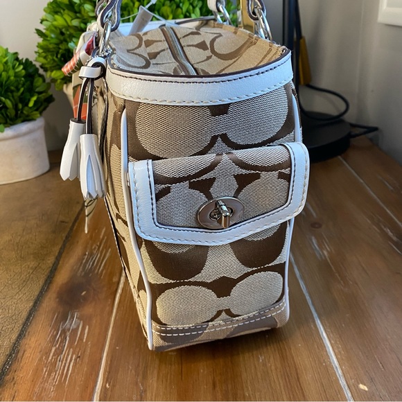 Coach Vintage Signature Gallery Tassel Tote Shoulder Bag - Picture 13 of 16